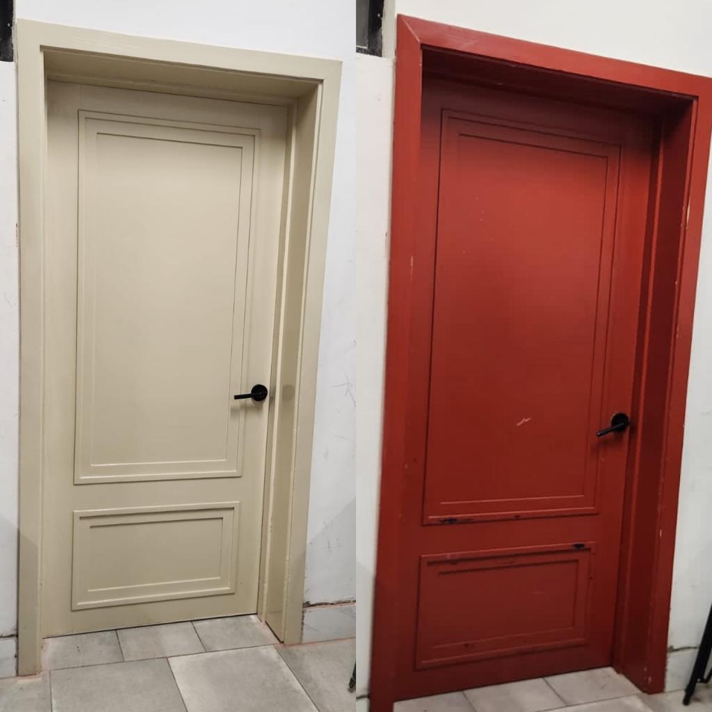 Restauración y pintura de puerta de madera